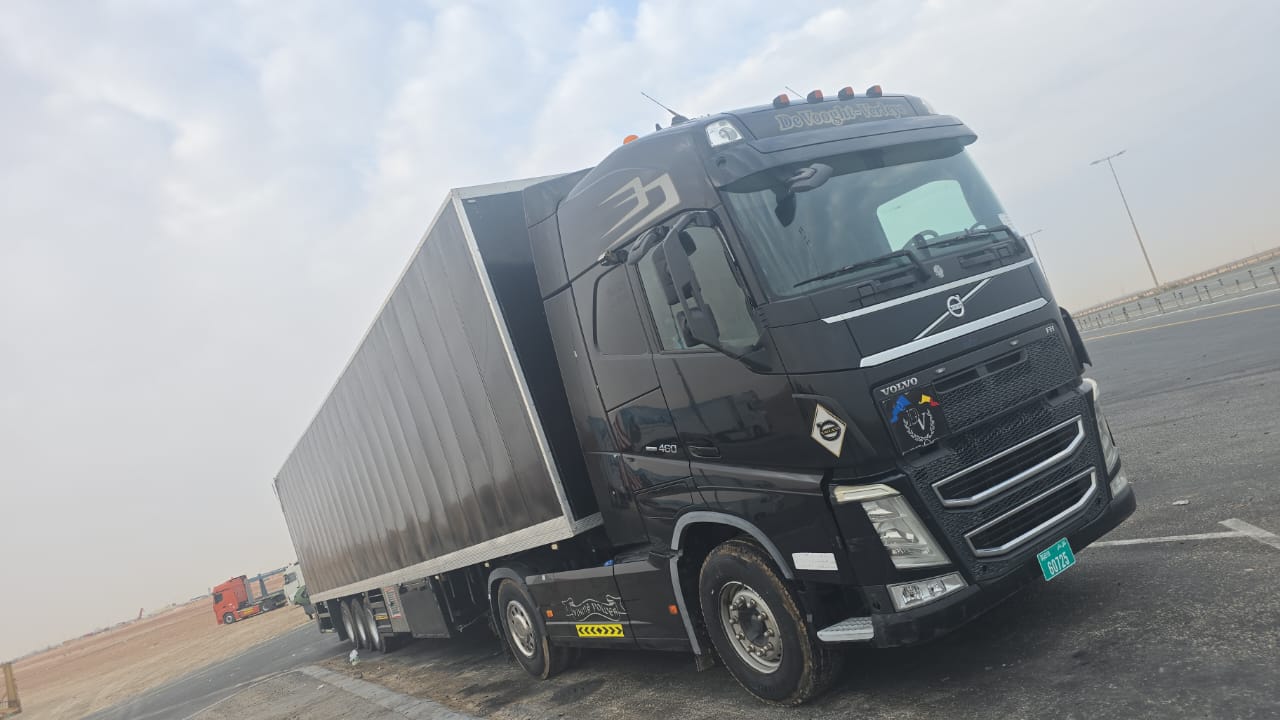 Trailer Post